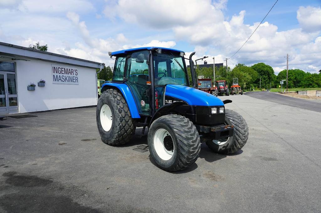 New Holland TL90 / TKF259