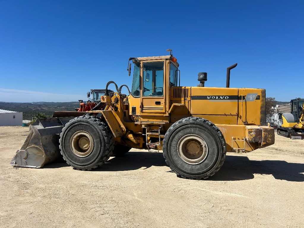 Volvo L 120 B