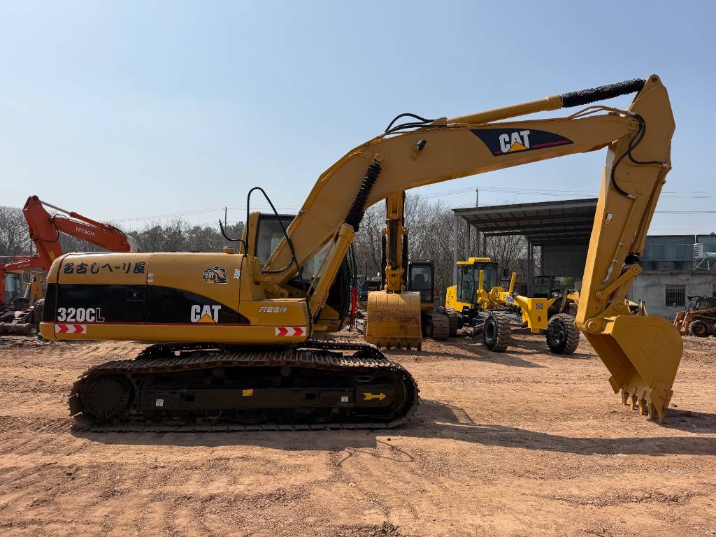 Pelle sur chenilles Caterpillar 320C CAT 320CL — occasion 2022, 878 h