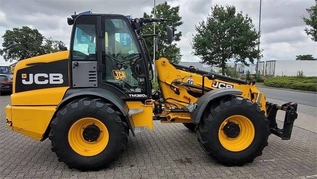 Nacelle télescopique JCB TM 320S — occasion 2014, 9 510 h