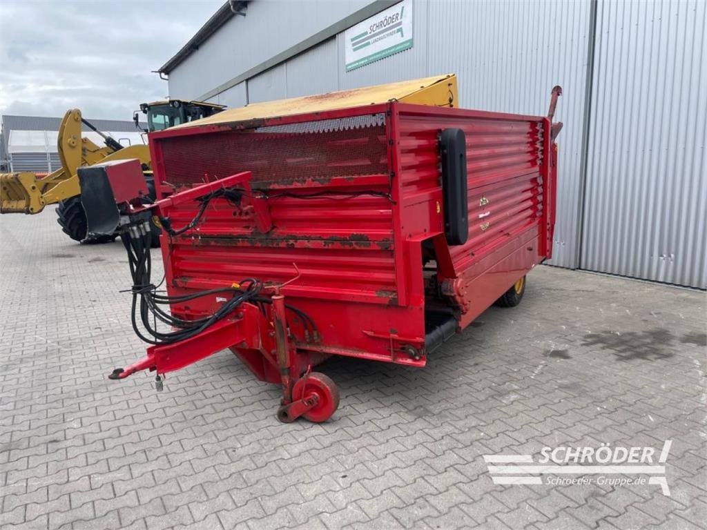 Schuitemaker BLOCKVERTEILWAGEN AMIGO 40