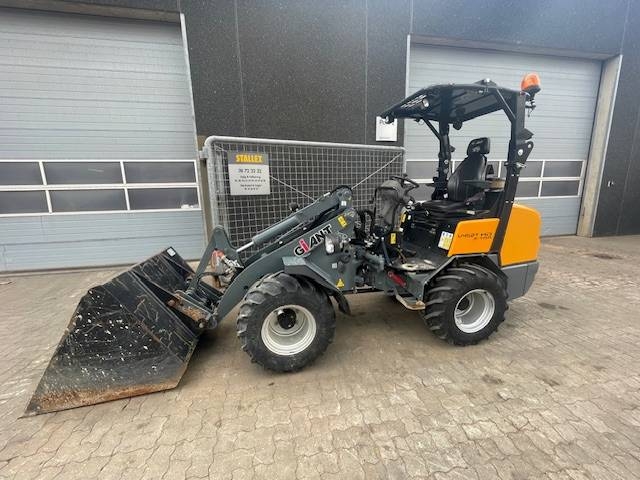 GiANT V452T X-TRA HD