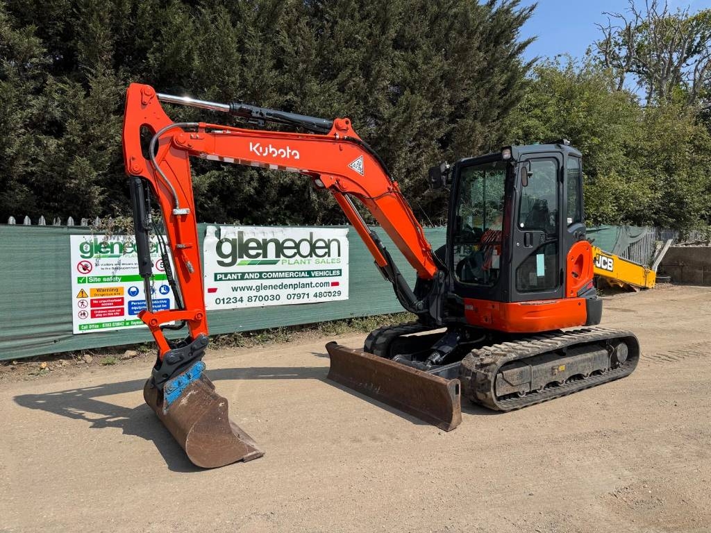 Kubota U 55-4