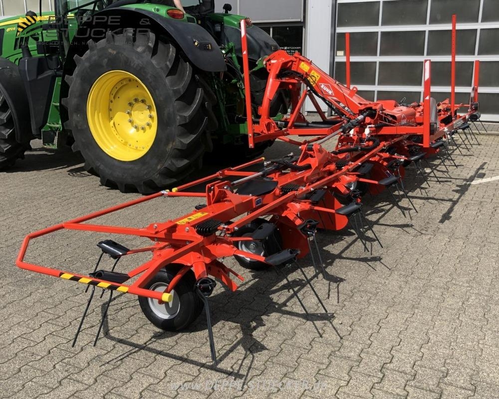Kuhn GF 8703
