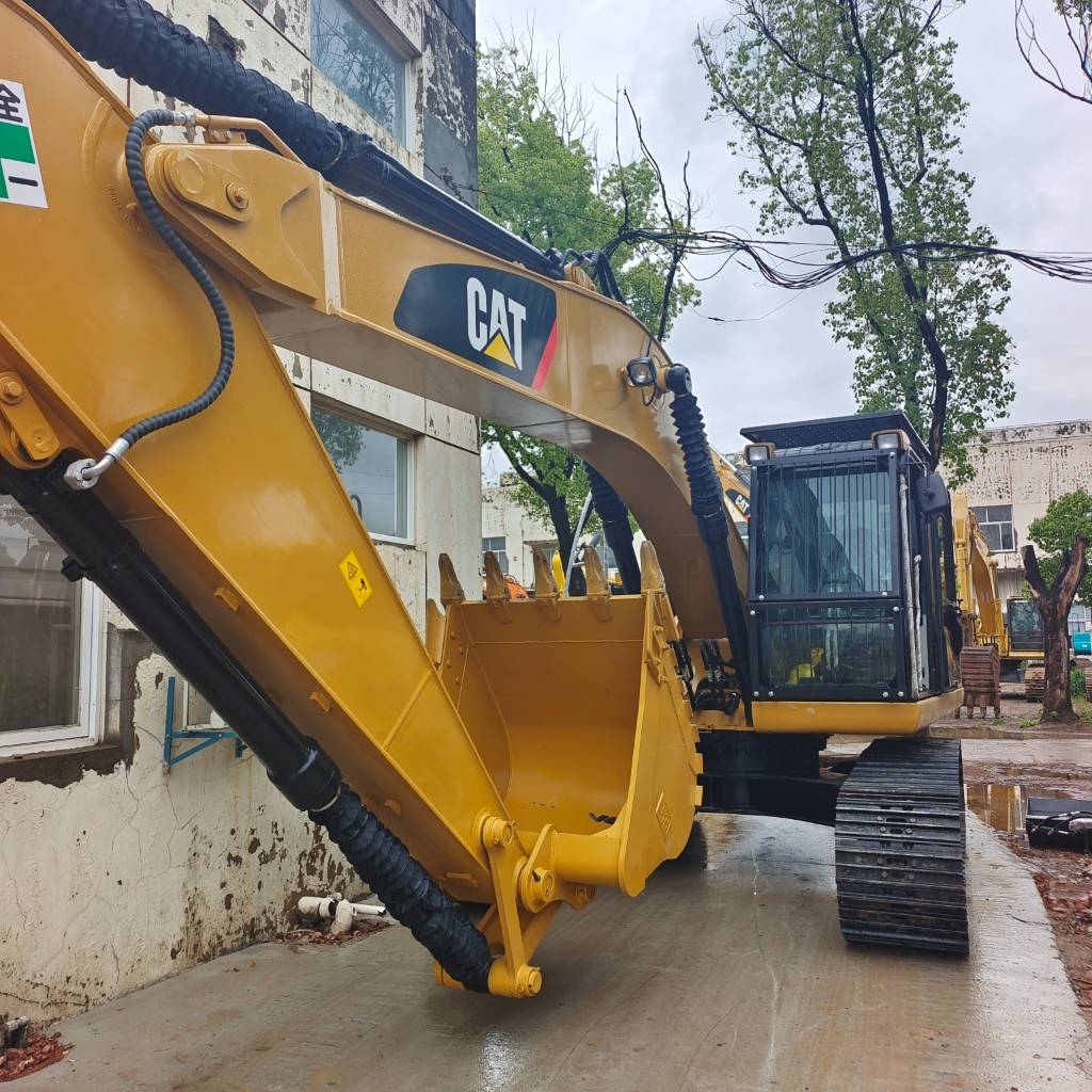 CAT 320 C L - 28th Anniversary Promotion Price