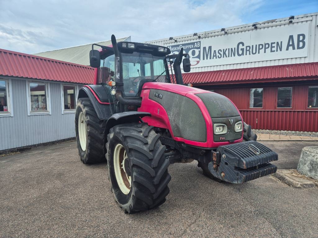 Valtra T 151 E