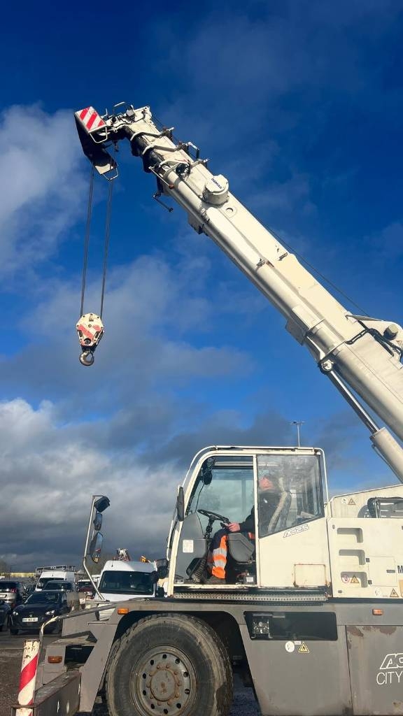 Demag AC 25 City