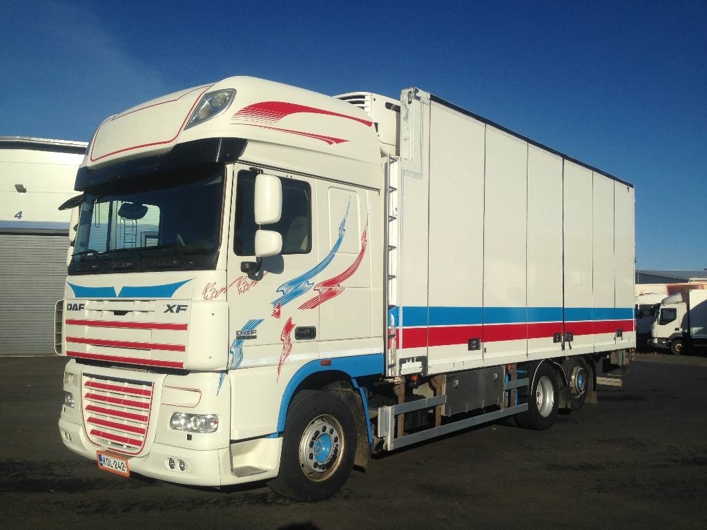 DAF XF105.510 6x2/48