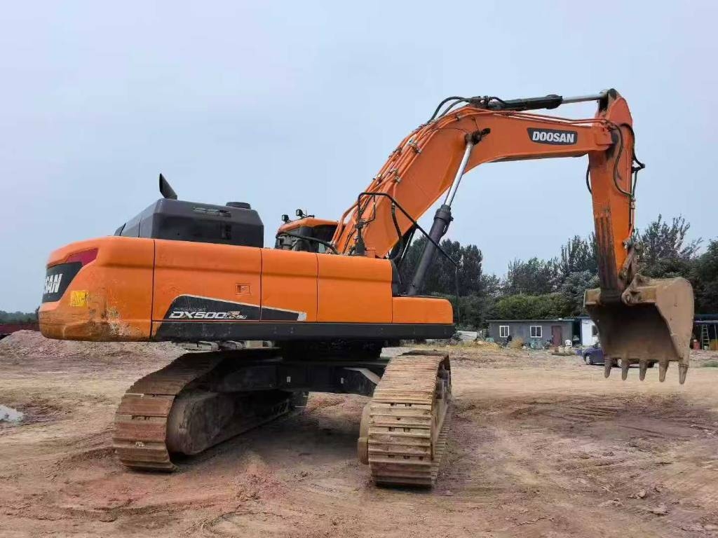 Pelle sur chenilles Doosan DX 500 LC — occasion 2021, 1 600 h