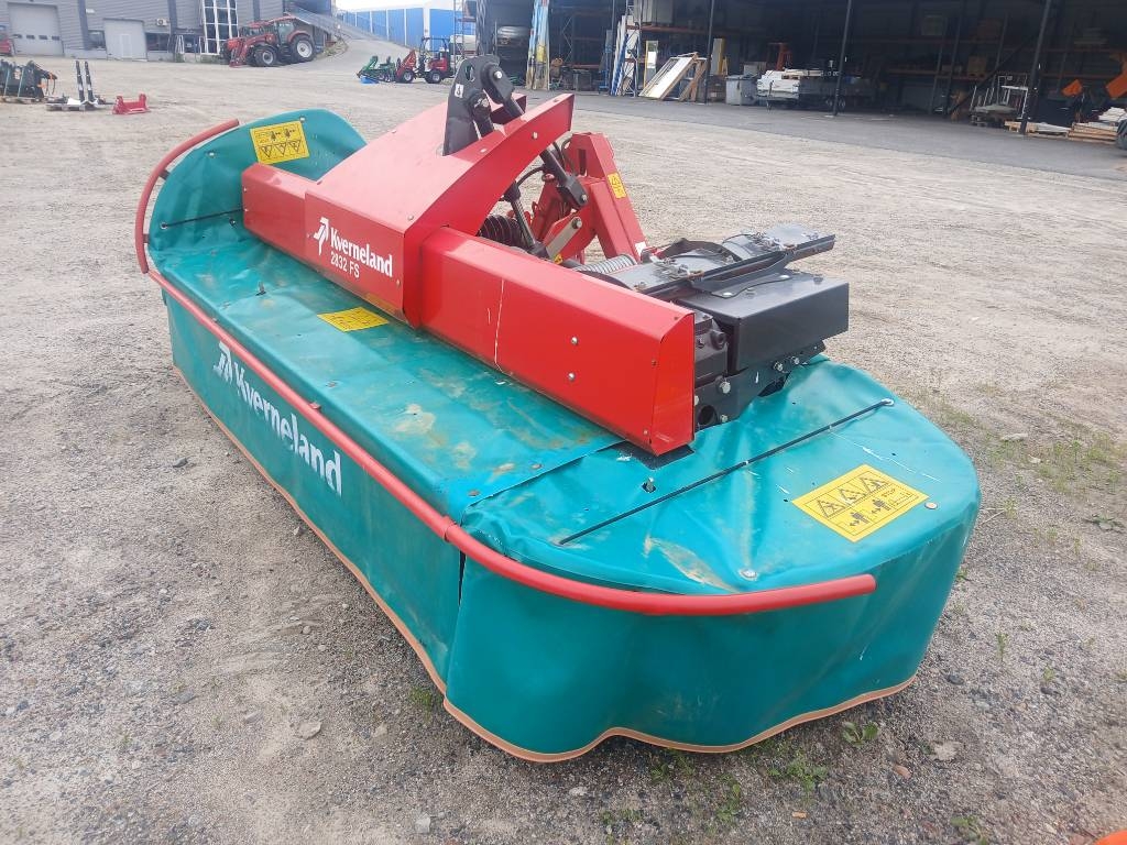 Kverneland 2832Fs Karhottava Etuniittokone