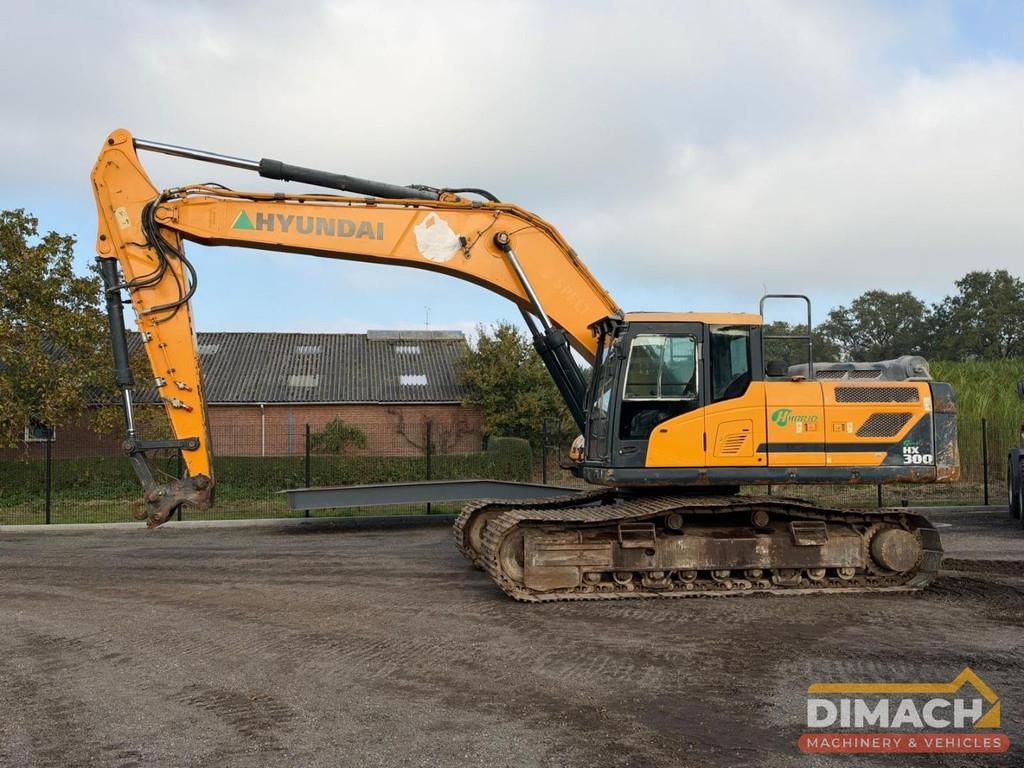 Pelle de manutention Hyundai HX300 NL Machine - Working condition — occasion 2015, 19 536 h