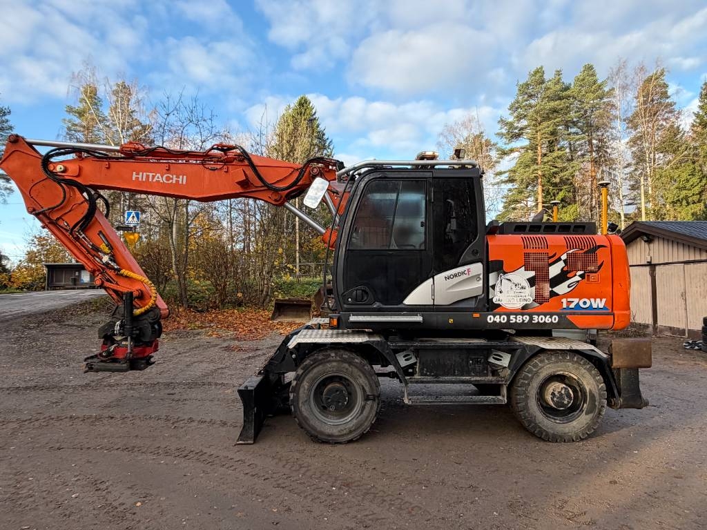 Pelle sur pneus Hitachi ZX 170 W — occasion 2019, 8 360 h