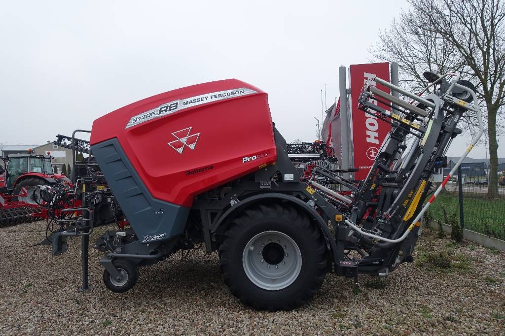 Massey Ferguson RB 3130F Protec