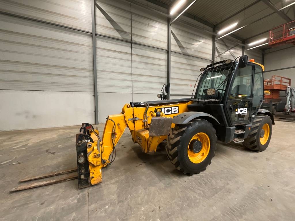 JCB 540-140
