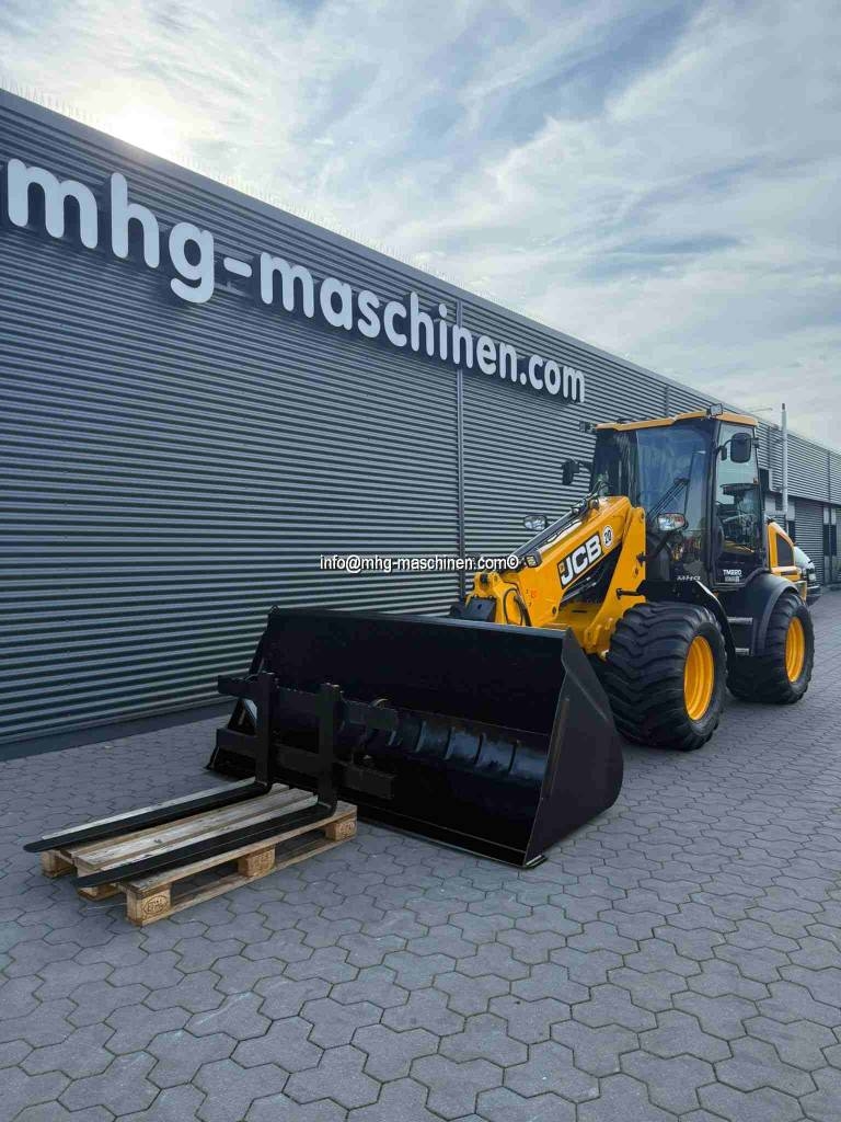 Chargeuse sur pneus JCB TM 220 Euro, PL, Schaufel — occasion 2021, 2 323 h