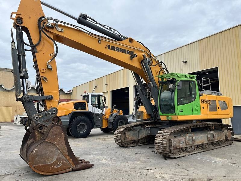 Liebherr R 956