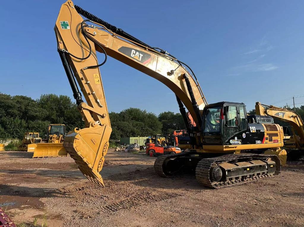 CAT 330D