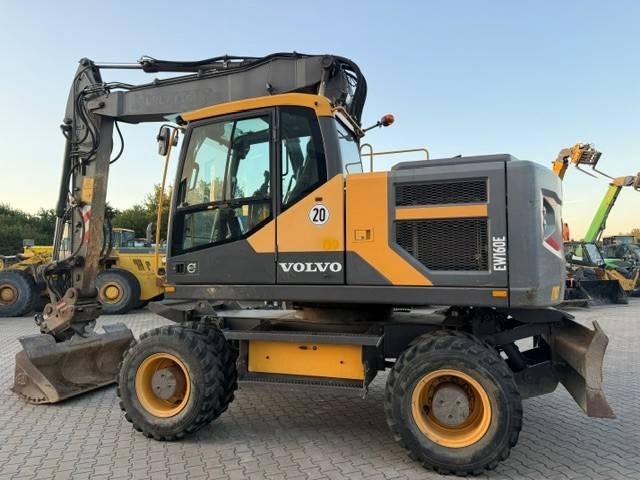 Volvo EW 160 E