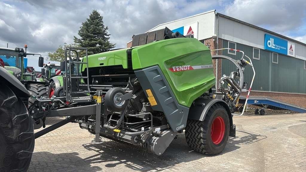 Presse à balles rondes Fendt Rotana 160 V Combi — occasion 2023, 146 h