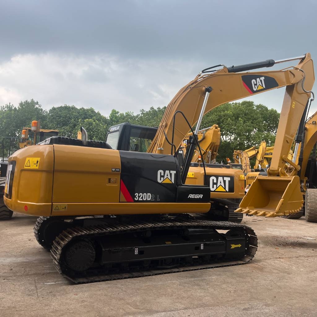 CAT 320 D L