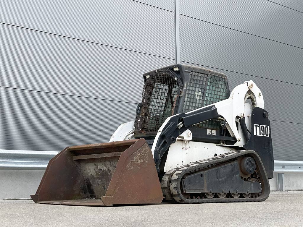 Bobcat T190
