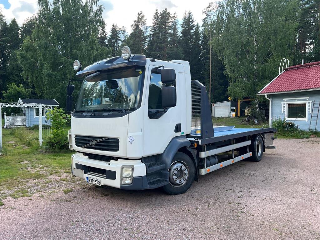 Volvo FL 4x2 Konelava