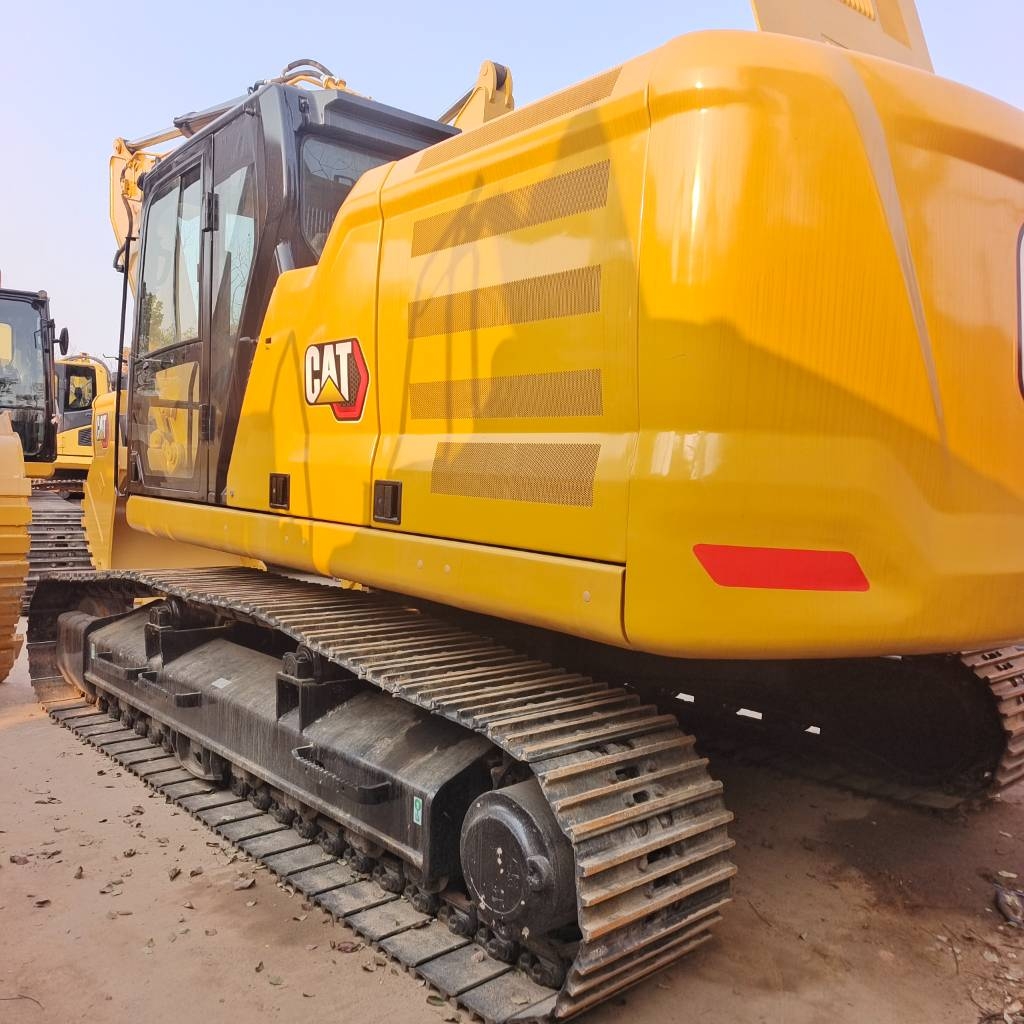 CAT 326GC 3000 units excavators in stock