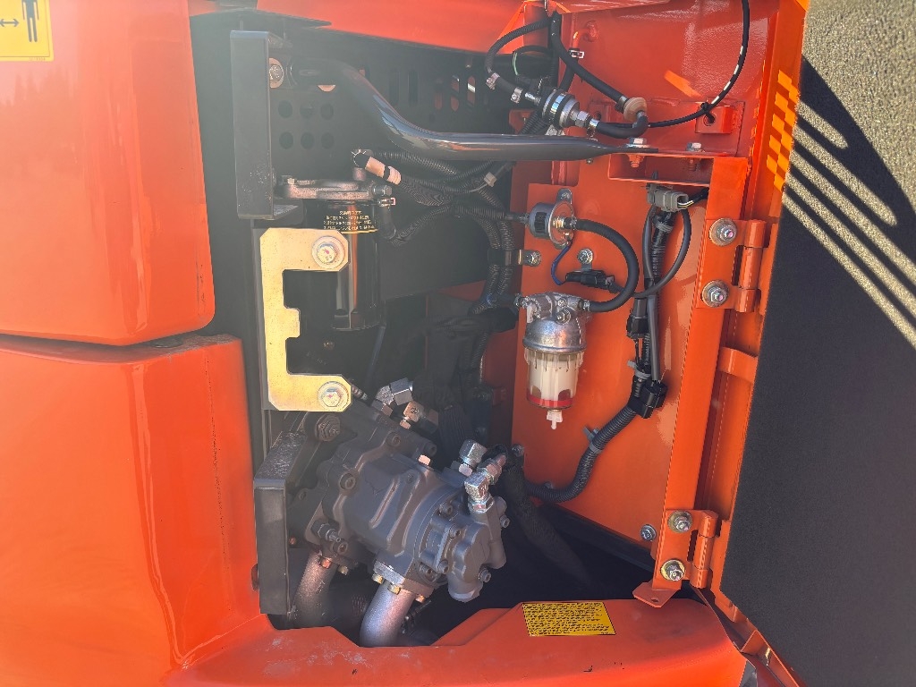 Hitachi ZX 85 US / MYYTY , PREDANÉ !!!! kuva 11