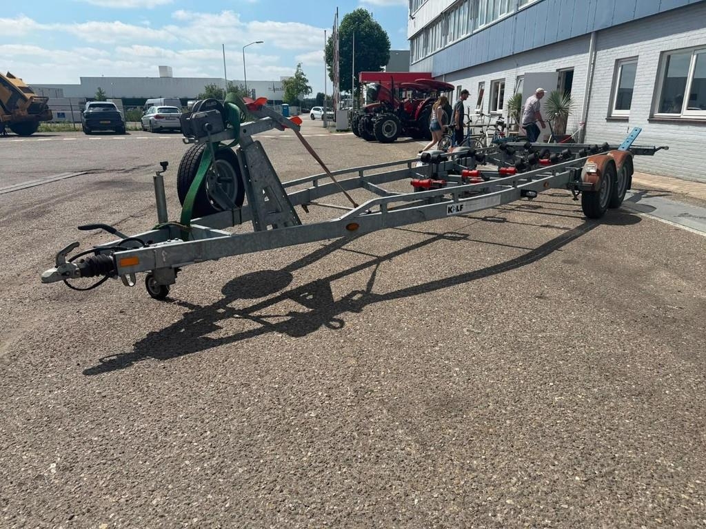 Kalf N/A X 3000 Botentrailer met Rollen
