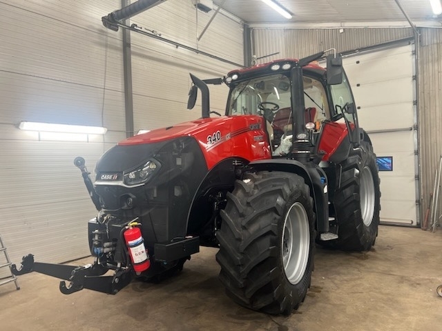 Magnum 340 CVX 389hk, 50km/h, AFS Connect 1.175tim