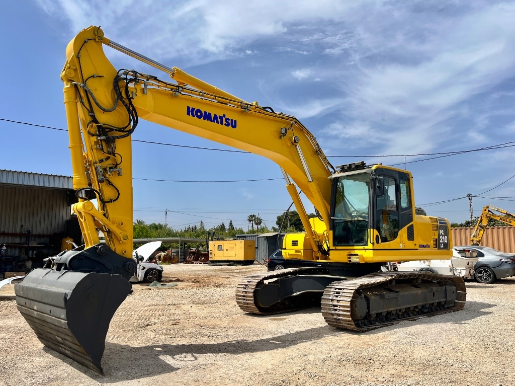 Komatsu PC 210 LC-8