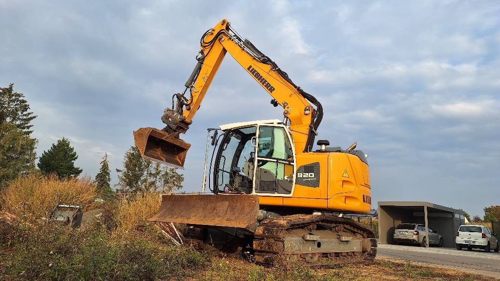Pelle sur chenilles Liebherr R 920 Compact Litronic — occasion 2021, 3 200 h