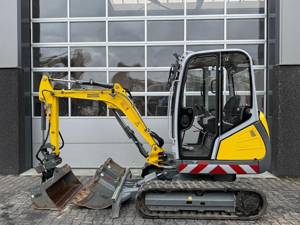 Wacker Neuson ET24 Ex Demo!