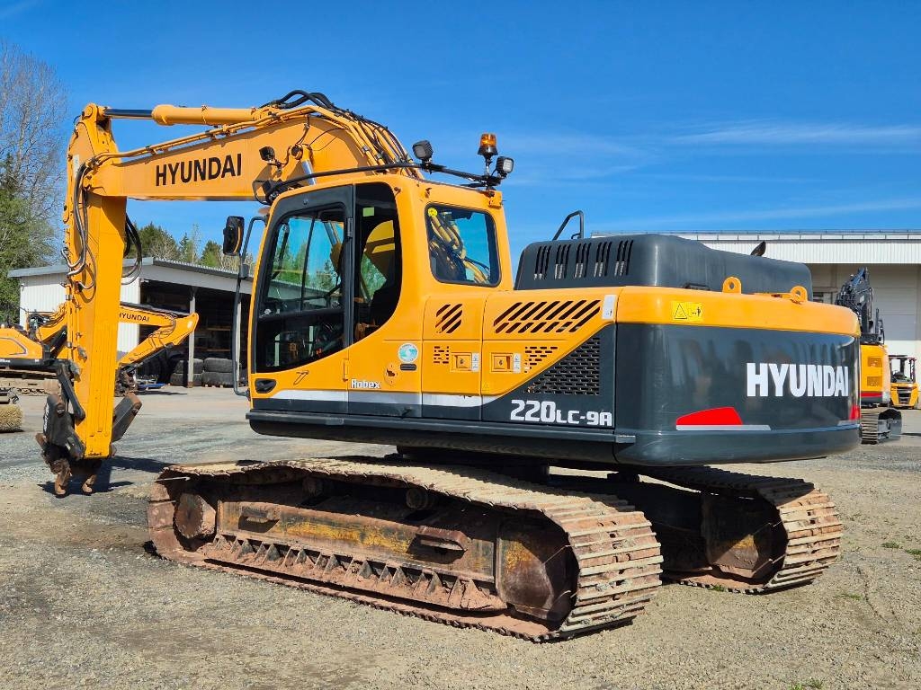 Hyundai R 220 LC-9A