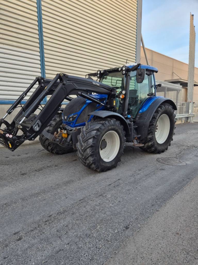 Valtra N174D
