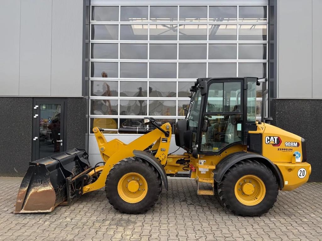 CAT 908M