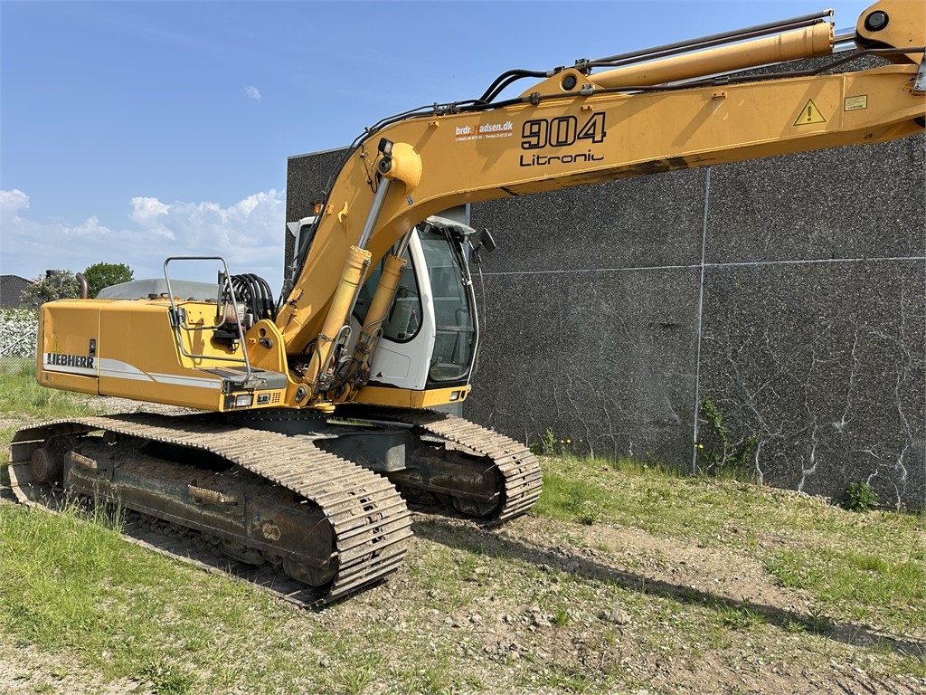Liebherr 904