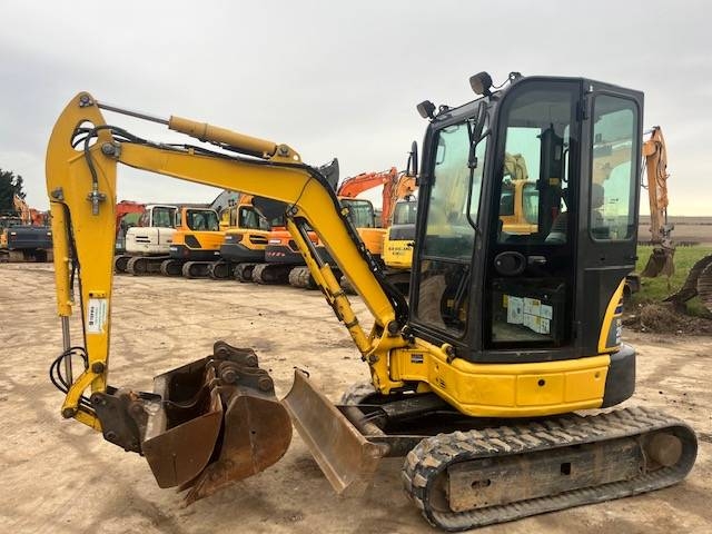 Komatsu PC 26 MR-3