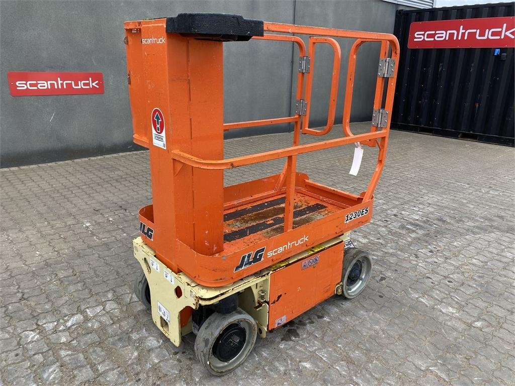 Nacelle à mât vertical JLG 1230ES — occasion 2019, 734 h