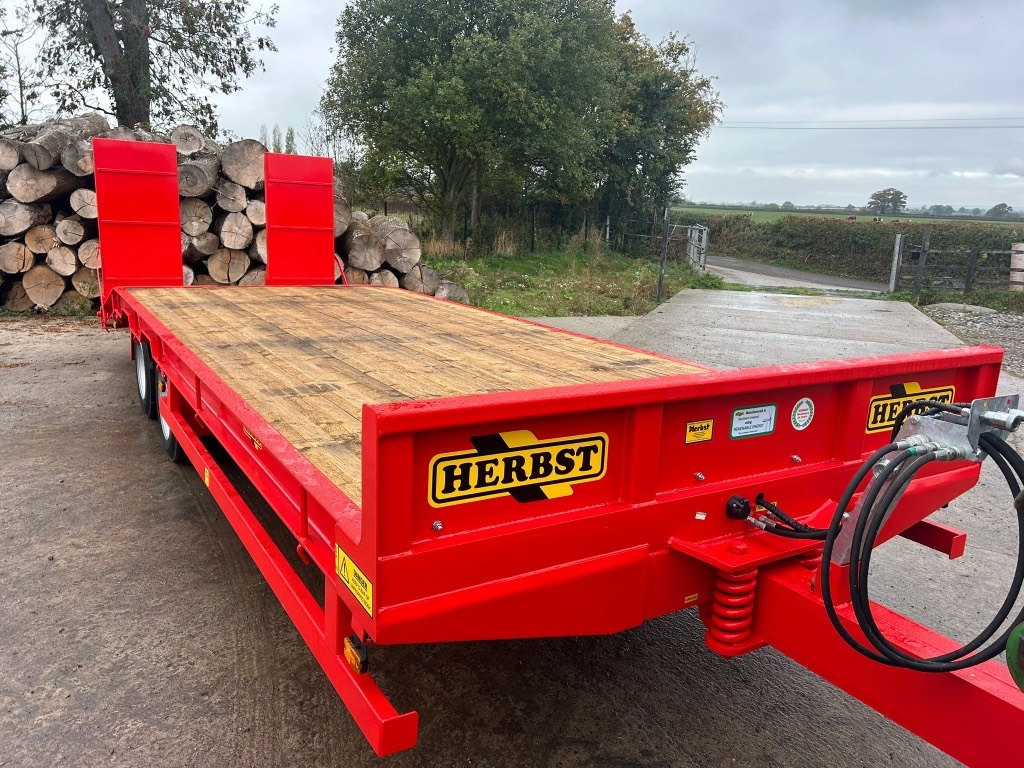 Herbst 24ft low loader