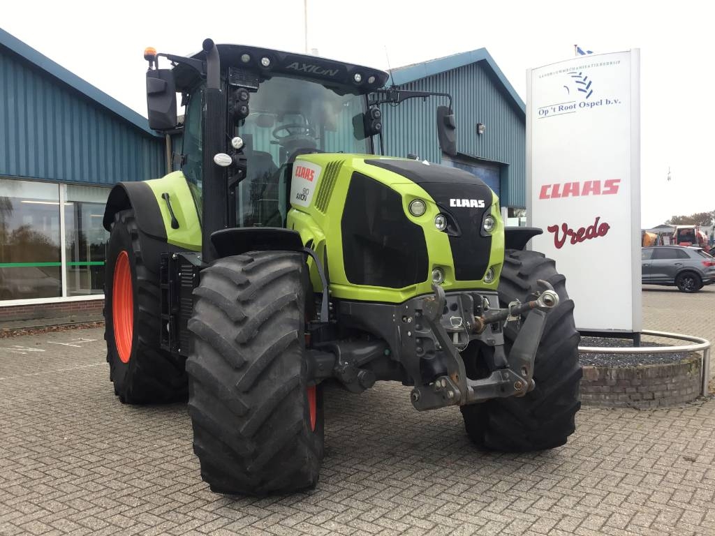 CLAAS Axion 810 CEBIS