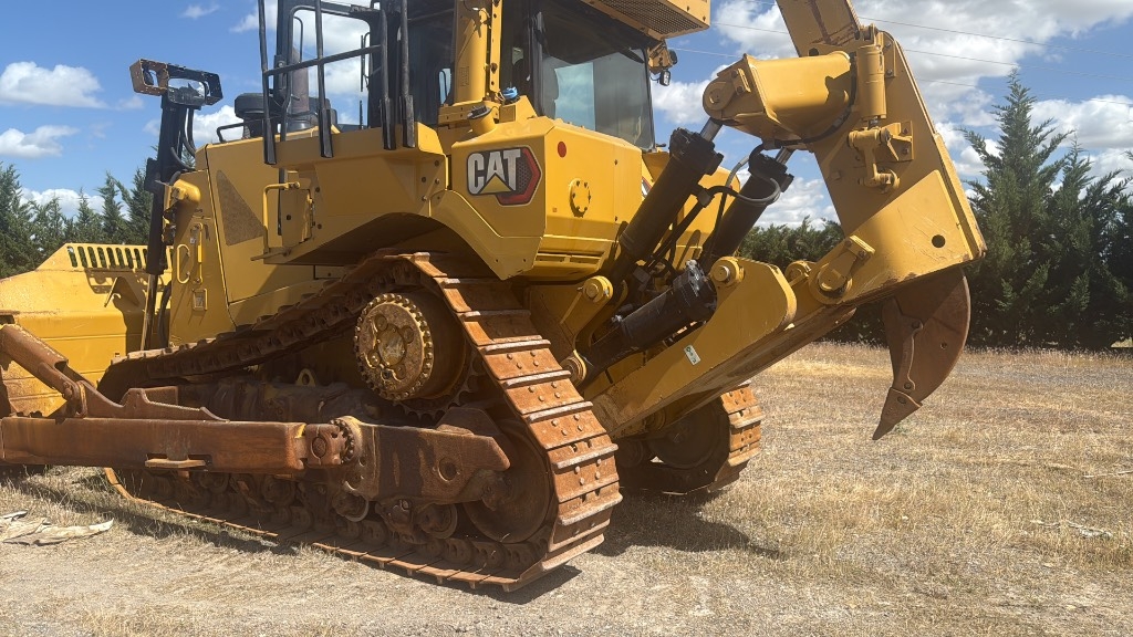 CAT D 8 T