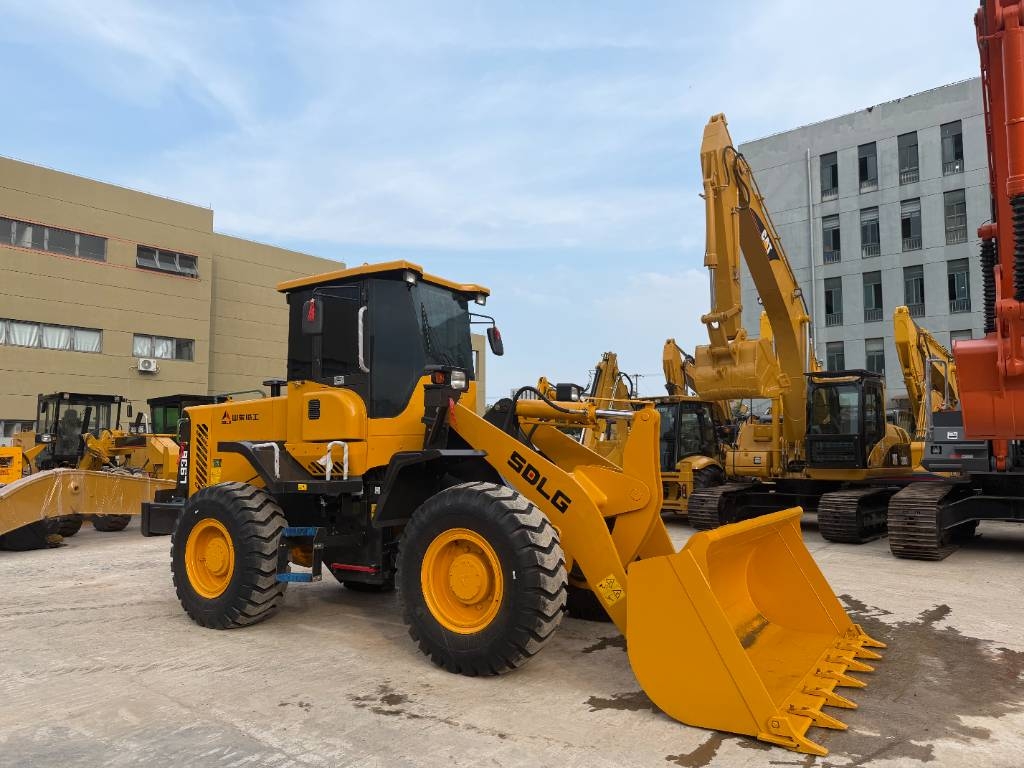 SDLG 936L