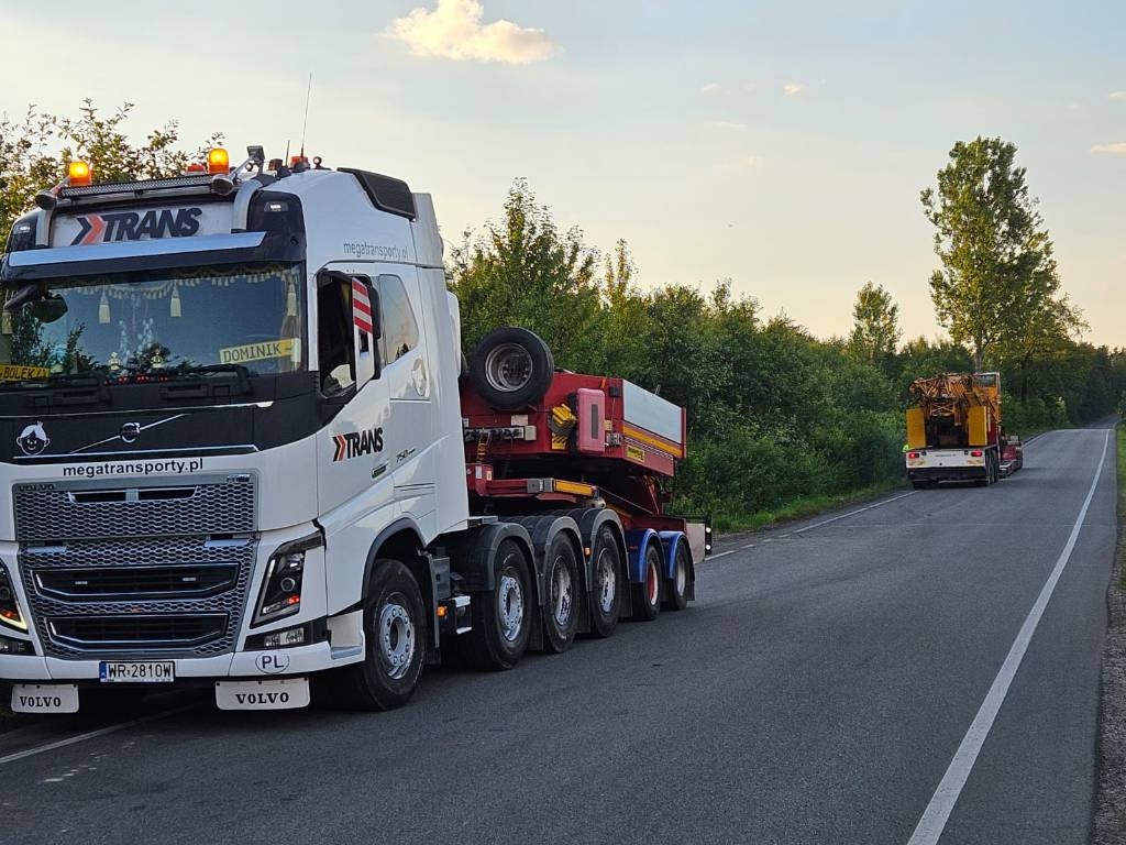 Volvo FH16 750KM 8x4