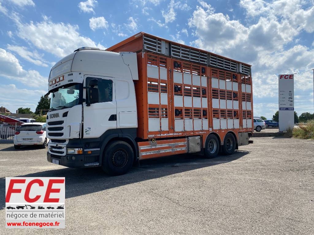 Scania R480LB 6x2MNA / PEZZAIOLI endommagé