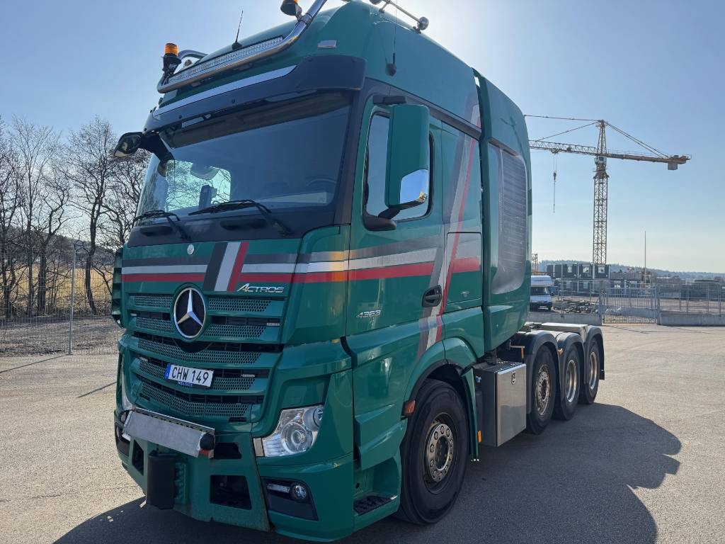 Mercedes-Benz 4363 SLT