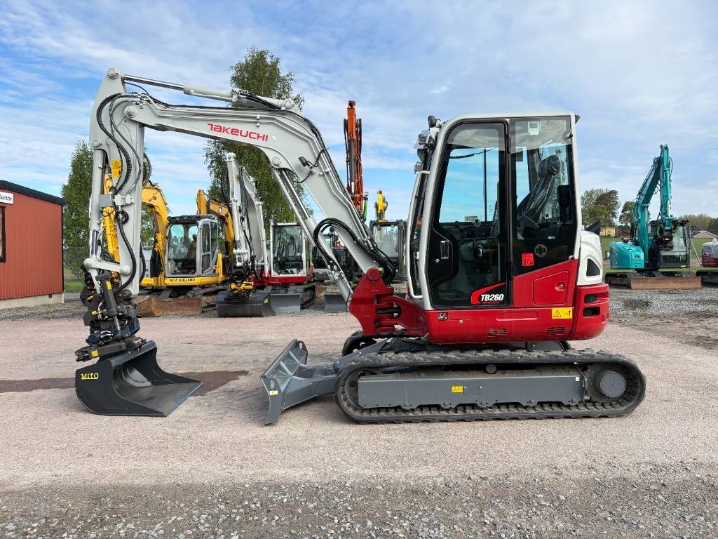 Takeuchi TB260