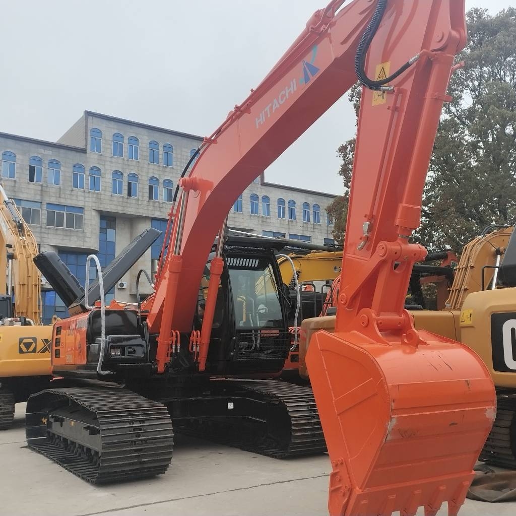 Hitachi ZX 200