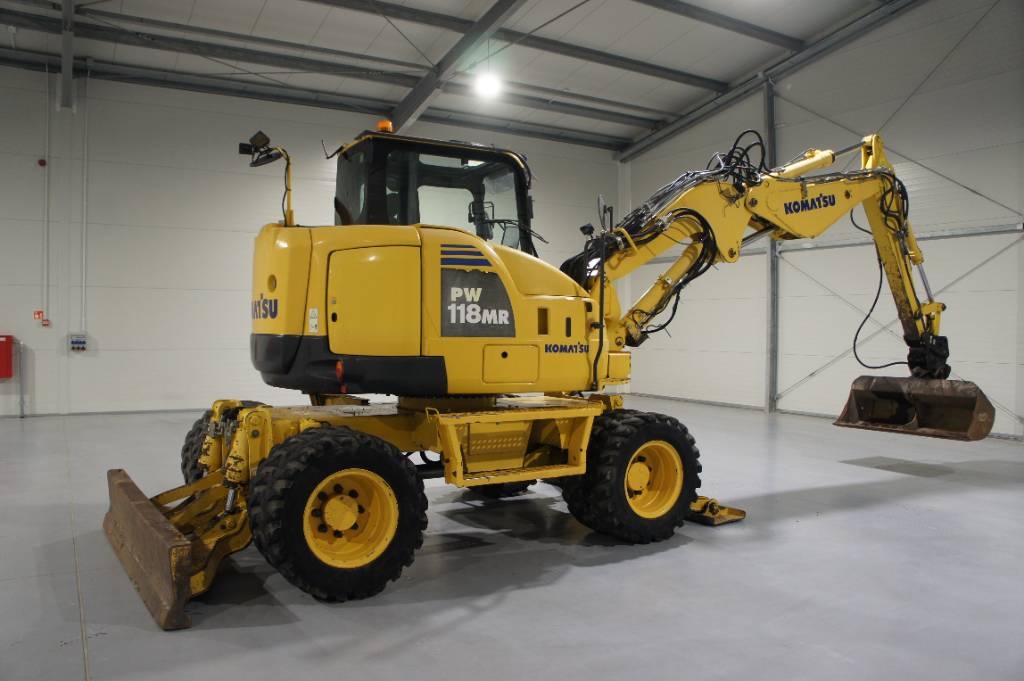 Komatsu PW118MR-8 – Koparka Kołowa | Maszyna Budowlana