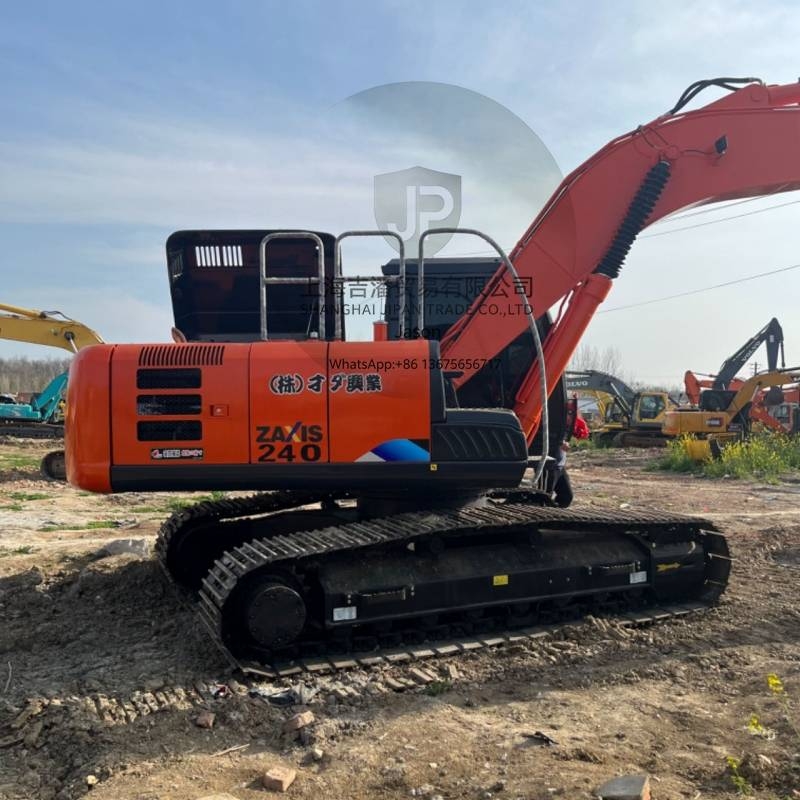 Hitachi ZX 240